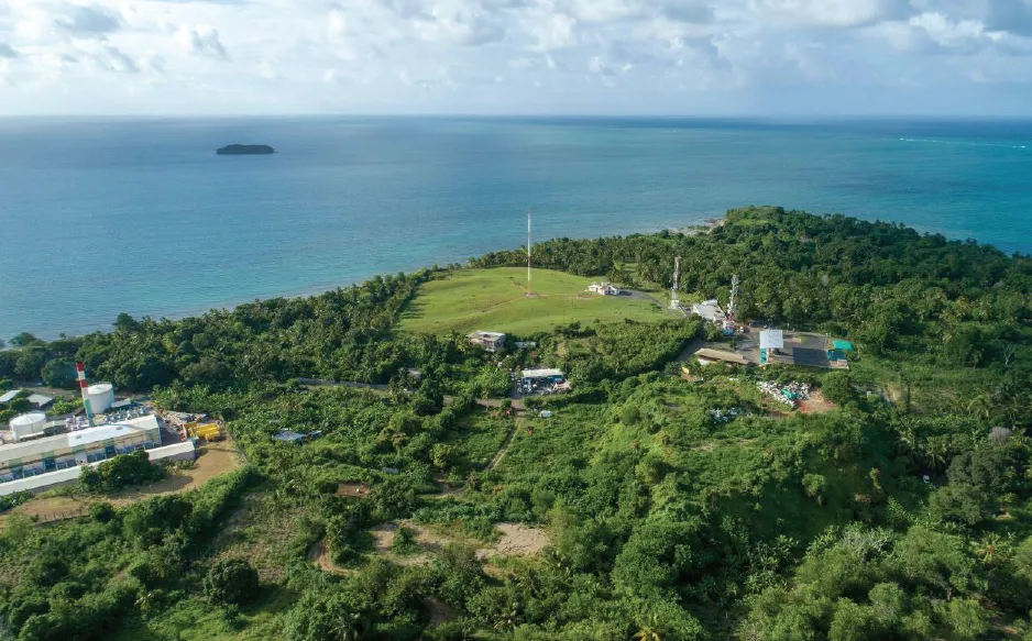 vue-arienne-lyce-de-la-mer-mayotte