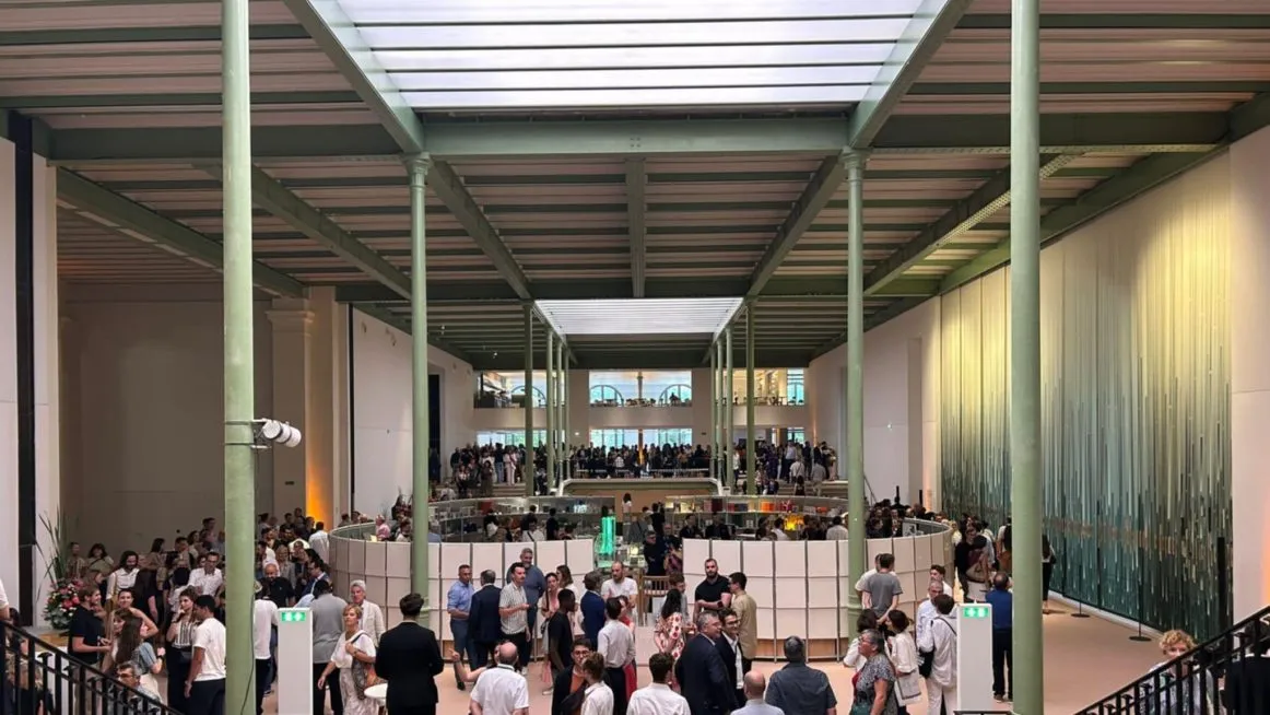 vue-boutique-depuis-salon-seine